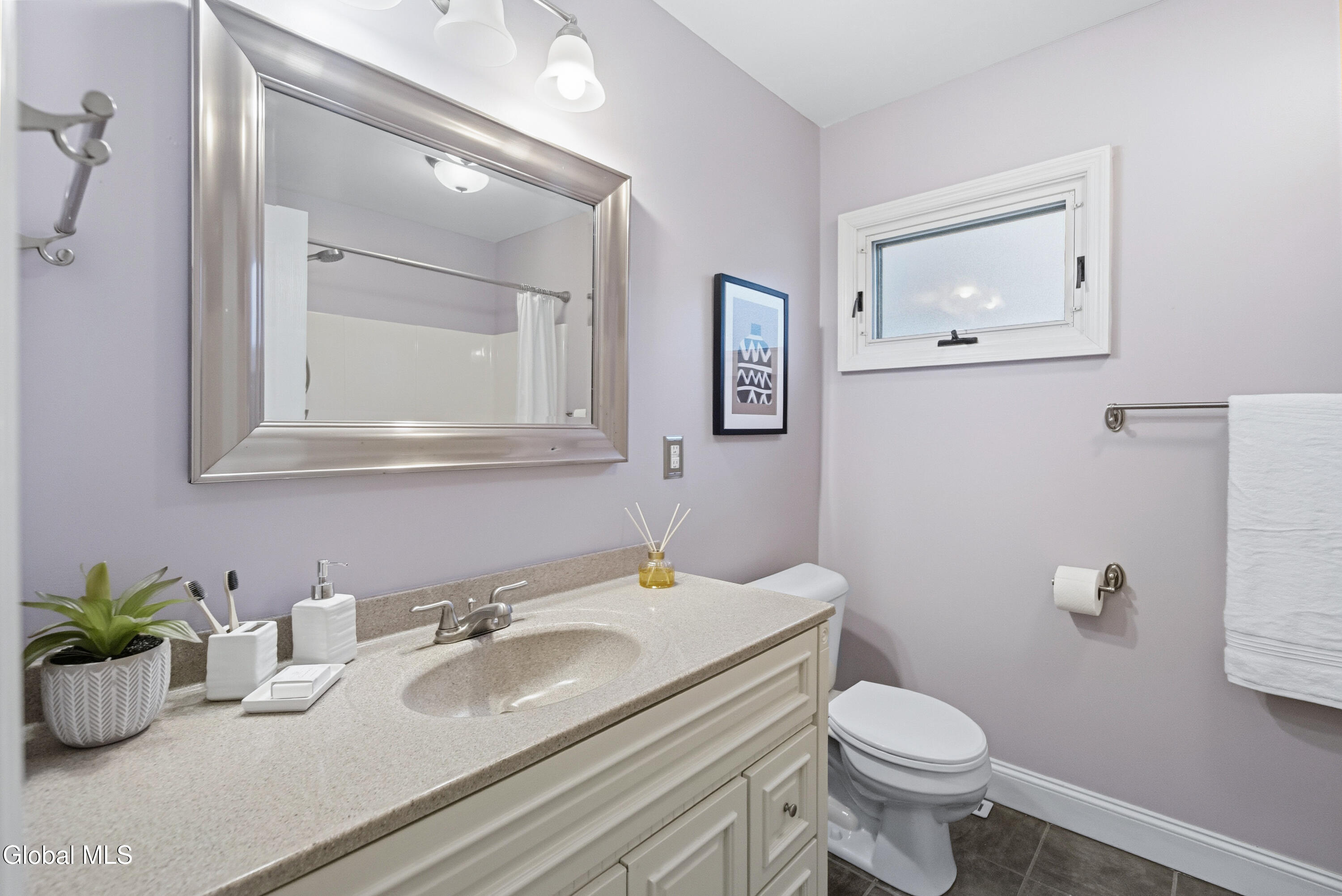 48 Quincy Street Albany NY 12205