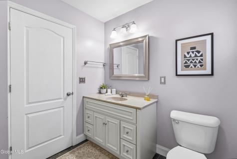 48 Quincy Street Albany NY 12205
