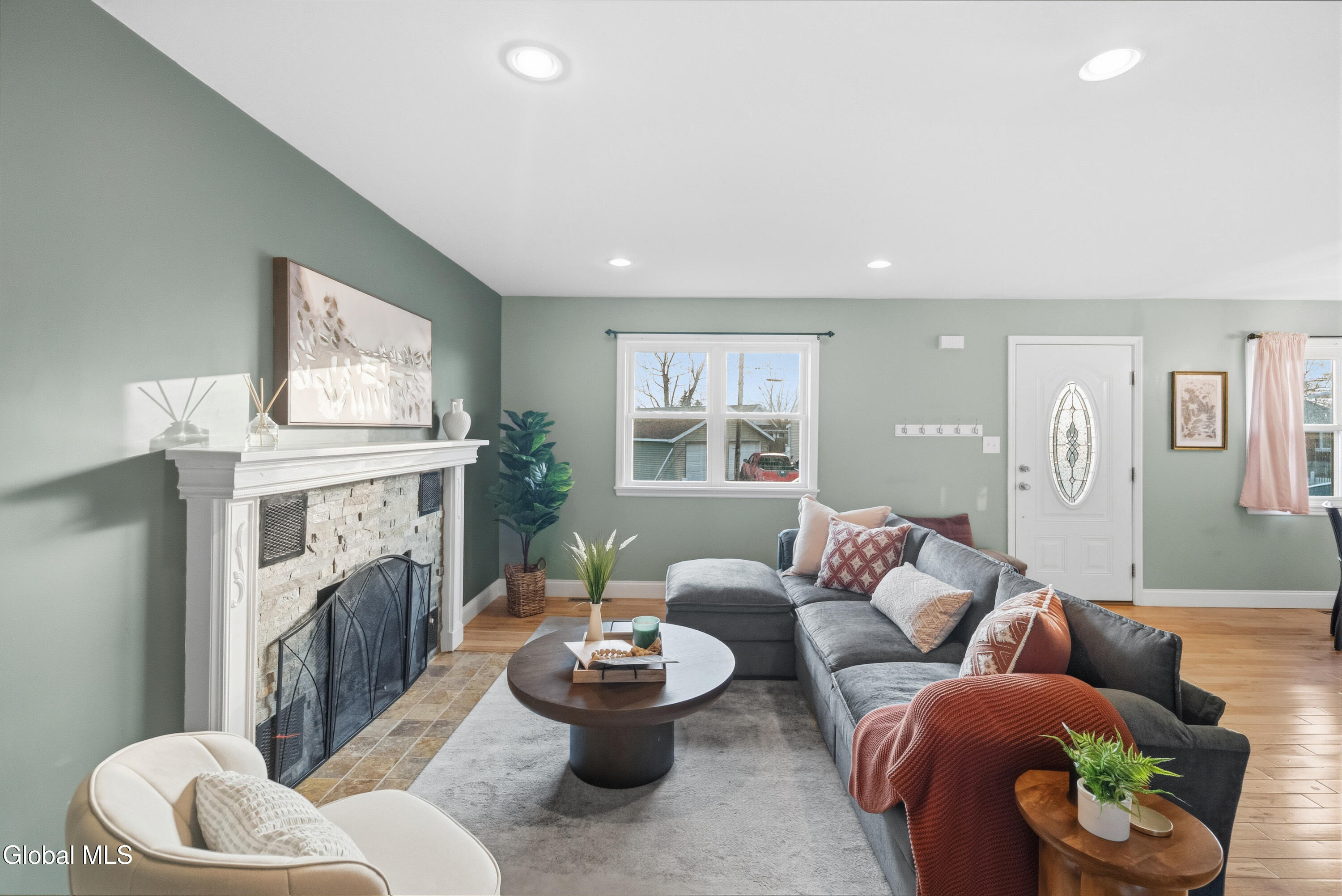 48 Quincy Street Albany NY 12205