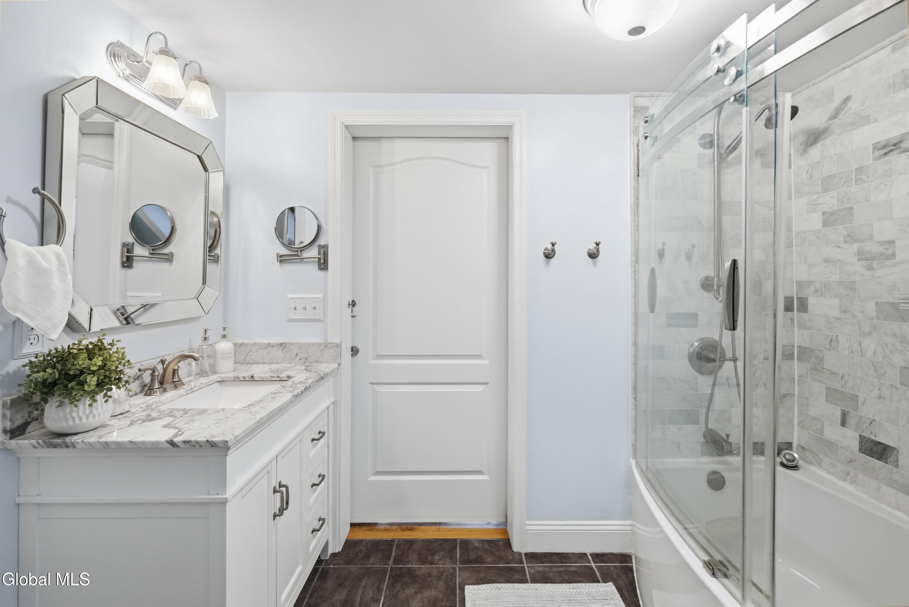 48 Quincy Street Albany NY 12205