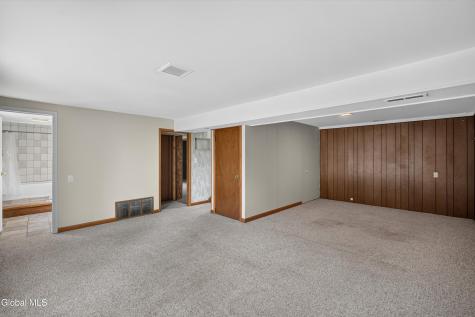 23 Spa Drive Saratoga Springs NY 12866