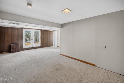 23 Spa Drive Saratoga Springs NY 12866