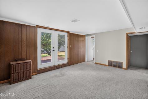 23 Spa Drive Saratoga Springs NY 12866