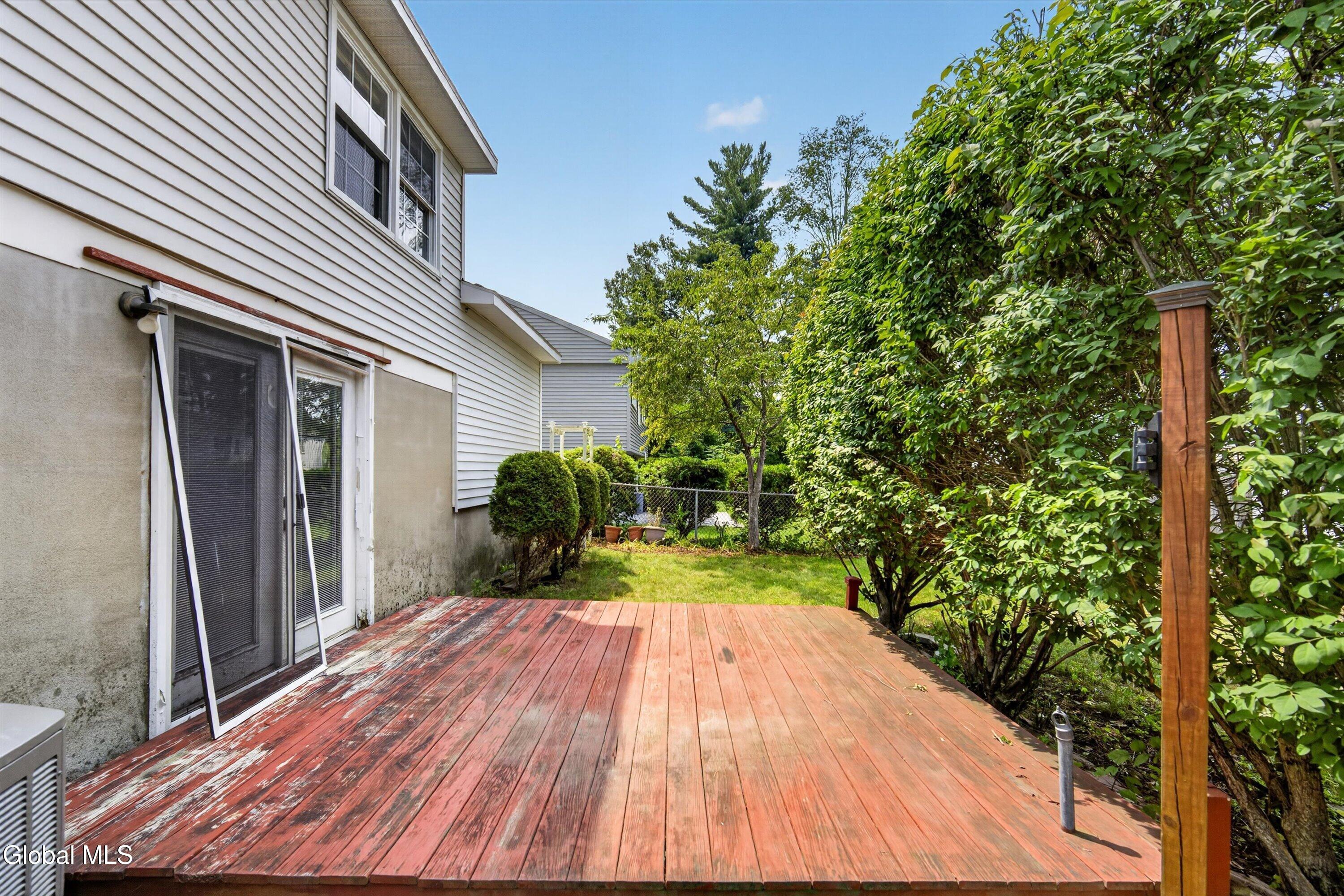 23 Spa Drive Saratoga Springs NY 12866