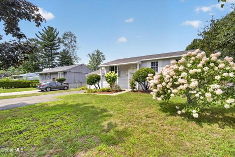 23 Spa Drive Saratoga Springs NY 12866