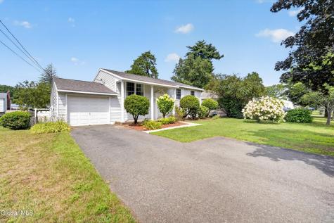 23 Spa Drive Saratoga Springs NY 12866