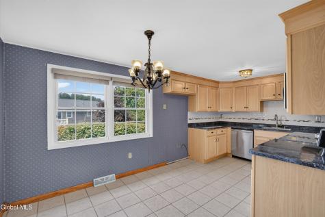 23 Spa Drive Saratoga Springs NY 12866