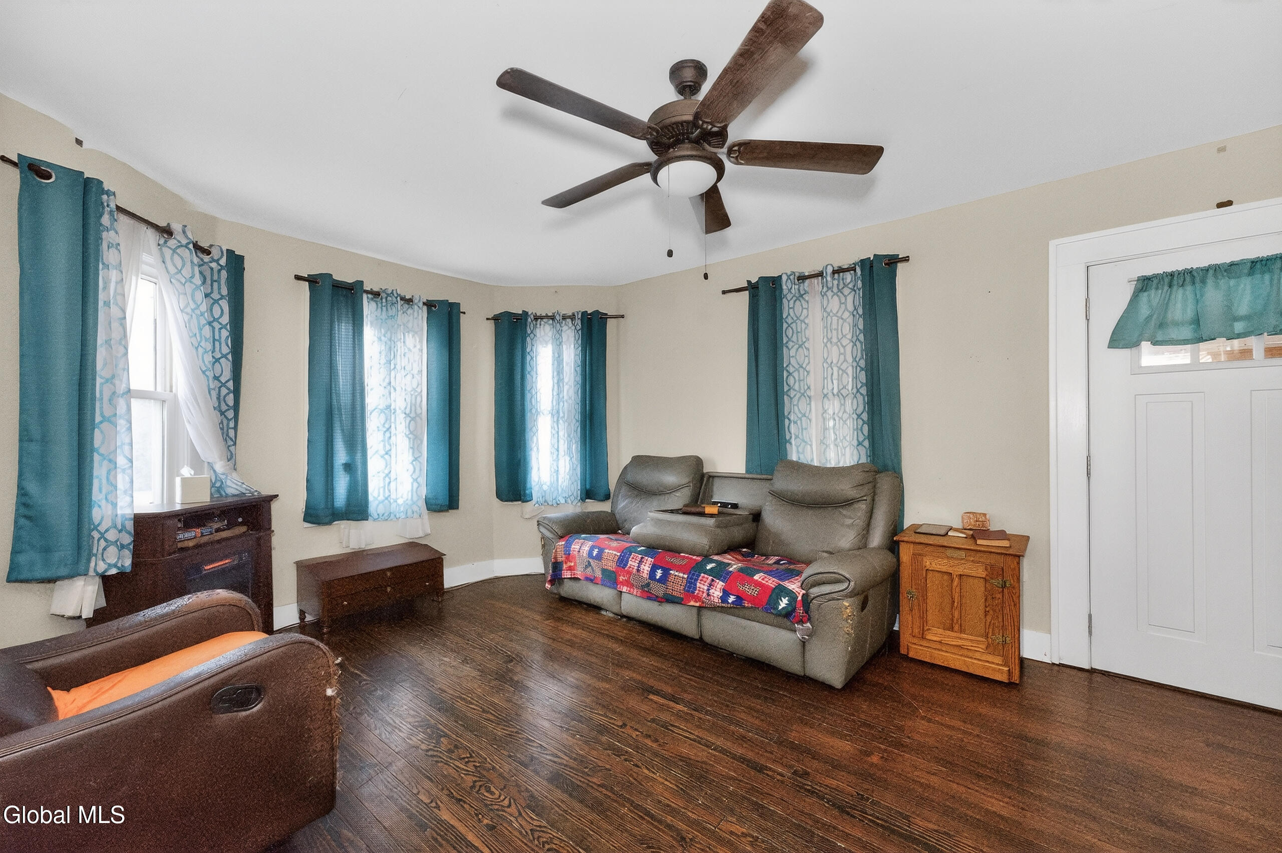 37 Main Street Ballston NY 12019