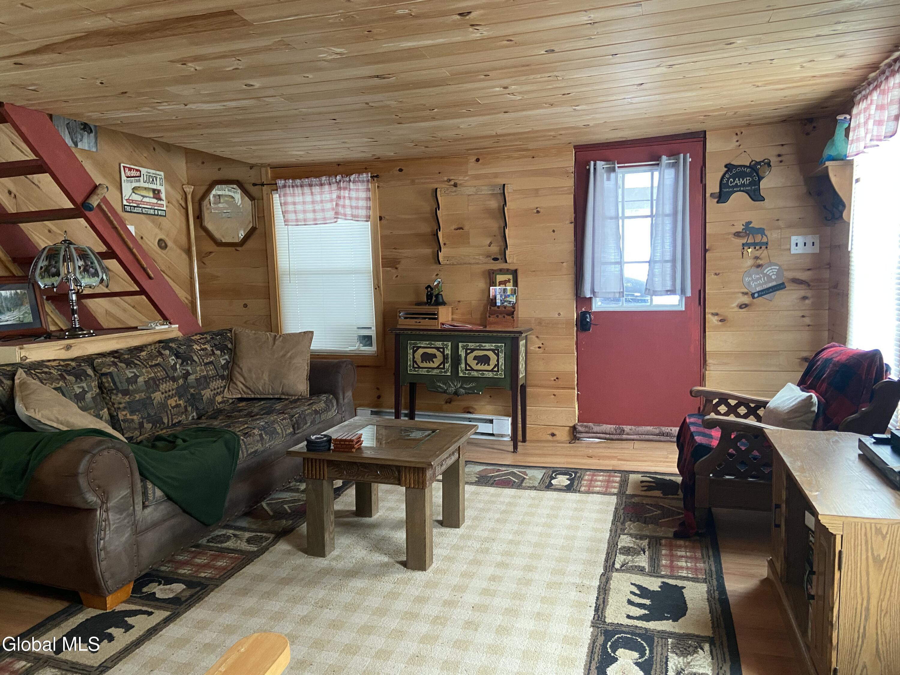 5268 Pillar Way Fort Ann NY 12827