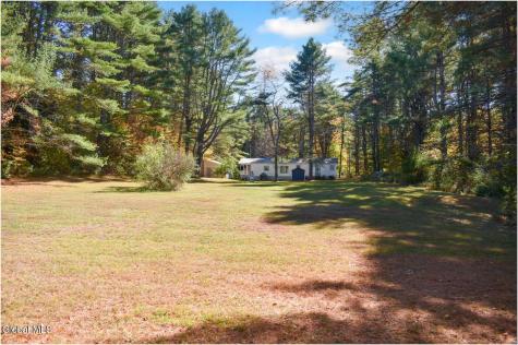 60 Dixon Road Chestertown NY 12817