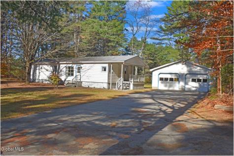 60 Dixon Road Chestertown NY 12817