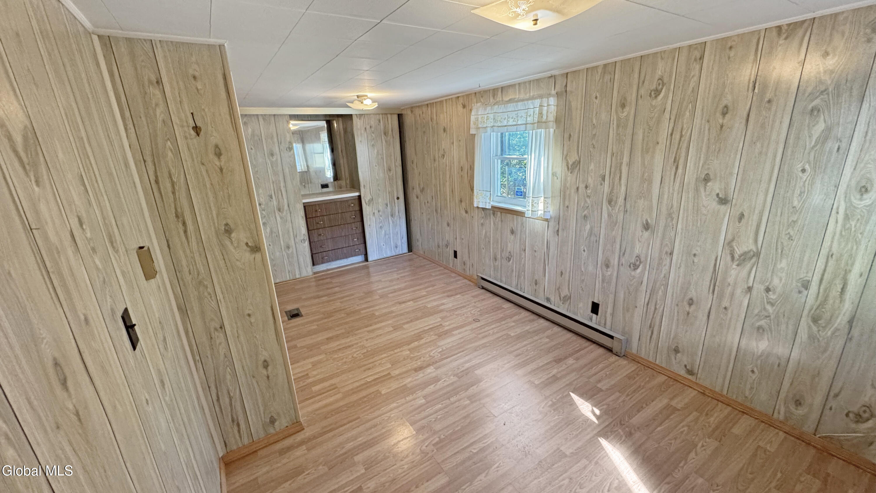 60 Dixon Road Chestertown NY 12817