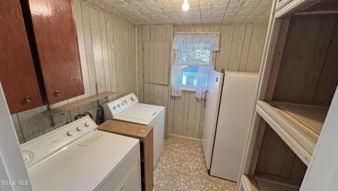 60 Dixon Road Chestertown NY 12817