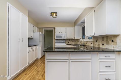 875 Bulls Head Road Amsterdam NY 12010