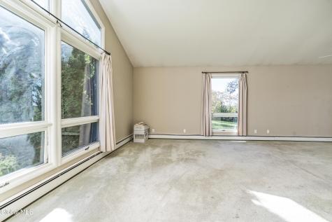 875 Bulls Head Road Amsterdam NY 12010