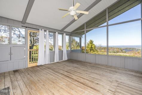 875 Bulls Head Road Amsterdam NY 12010