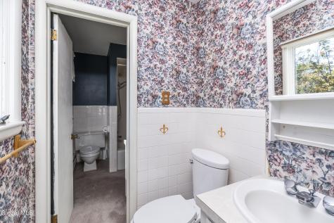 875 Bulls Head Road Amsterdam NY 12010