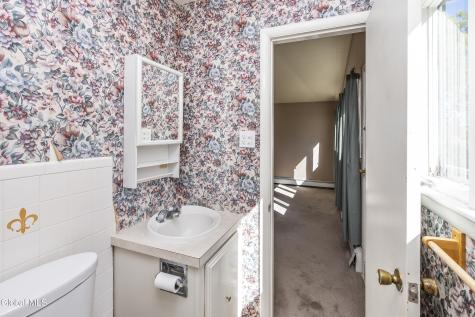 875 Bulls Head Road Amsterdam NY 12010