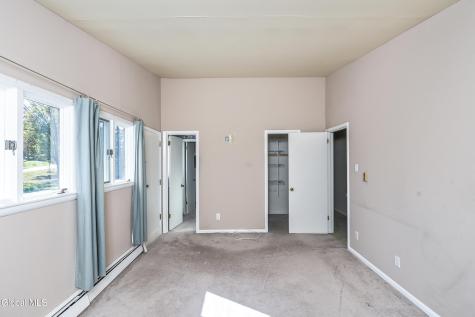 875 Bulls Head Road Amsterdam NY 12010