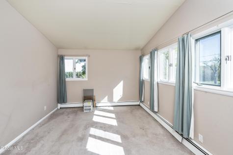 875 Bulls Head Road Amsterdam NY 12010