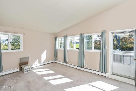 875 Bulls Head Road Amsterdam NY 12010