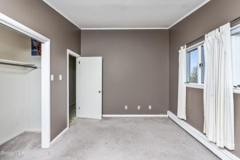 875 Bulls Head Road Amsterdam NY 12010