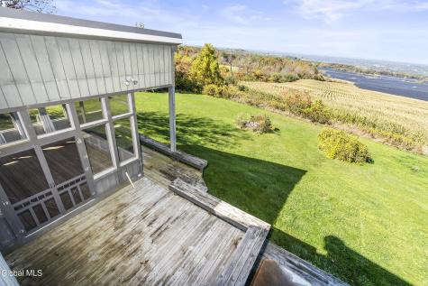 875 Bulls Head Road Amsterdam NY 12010