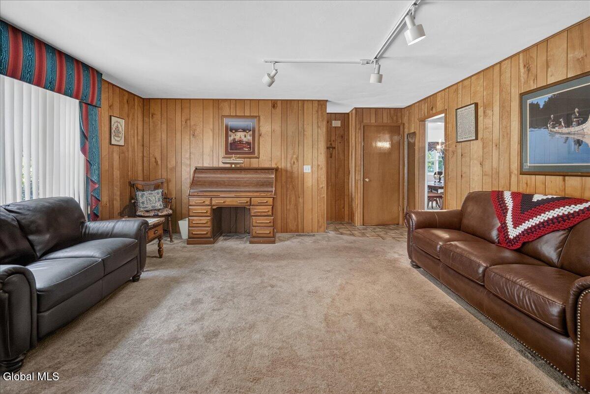 47 Rolling Brook Drive Clifton Park NY 12065