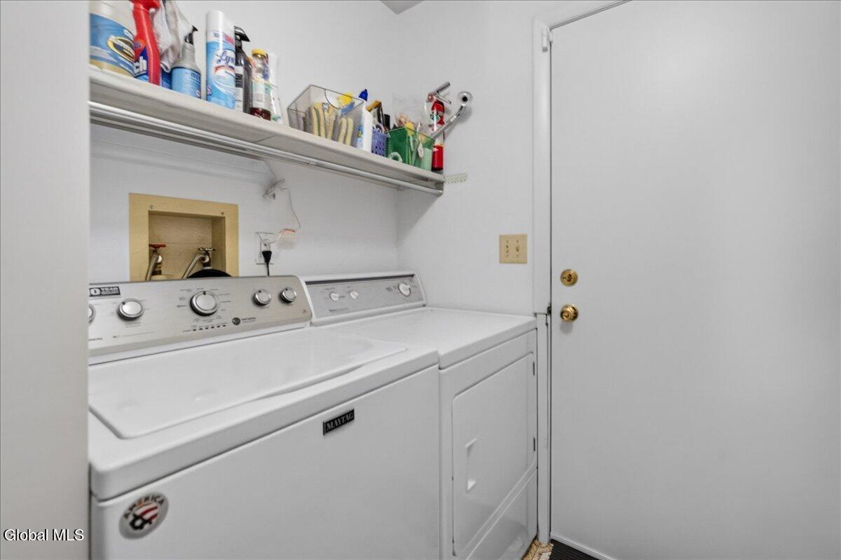 47 Rolling Brook Drive Clifton Park NY 12065