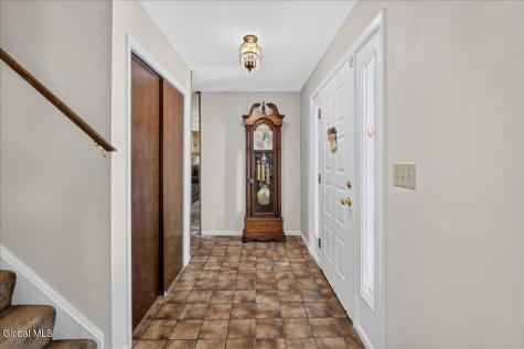 47 Rolling Brook Drive Clifton Park NY 12065