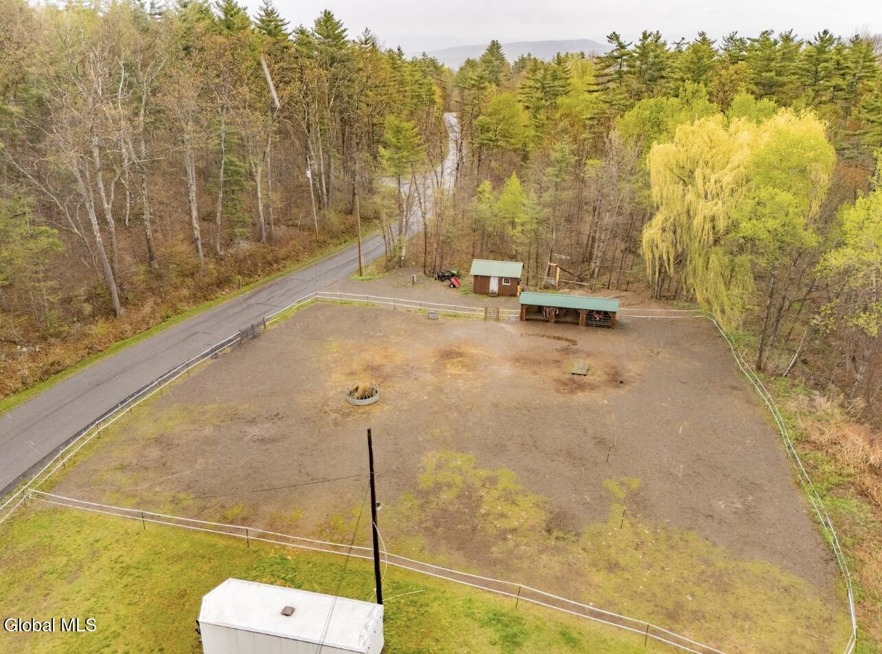 5 Sno Pappy Lane Hague NY 12836
