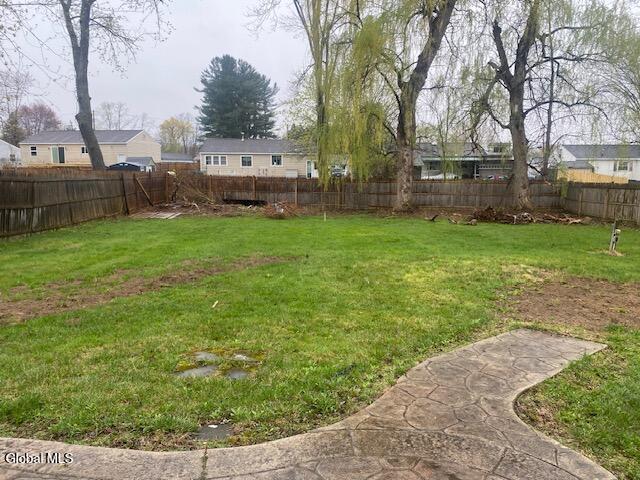 13 Winslow Drive Schenectady NY 12309