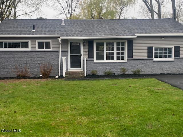 13 Winslow Drive Schenectady NY 12309