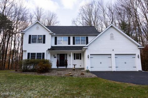 3 Grants Way Gansevoort NY 12831