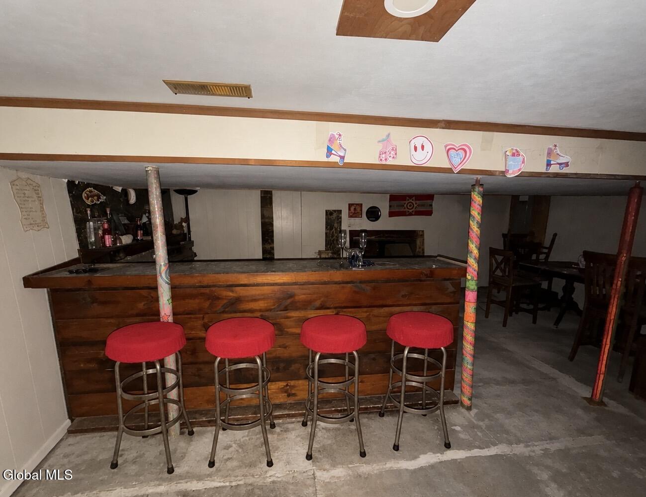 4858 New York 29 Johnstown NY 12095
