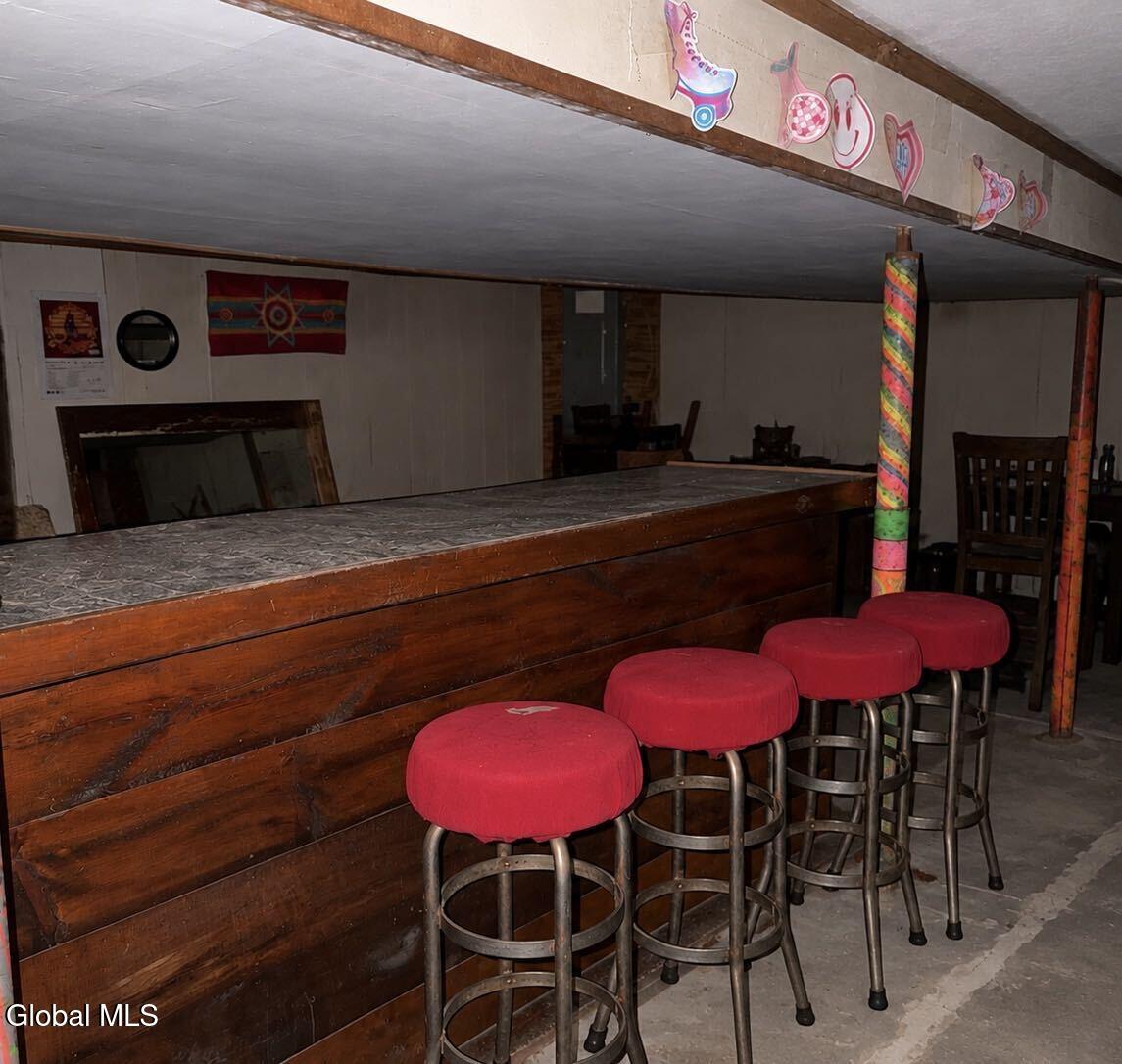 4858 New York 29 Johnstown NY 12095