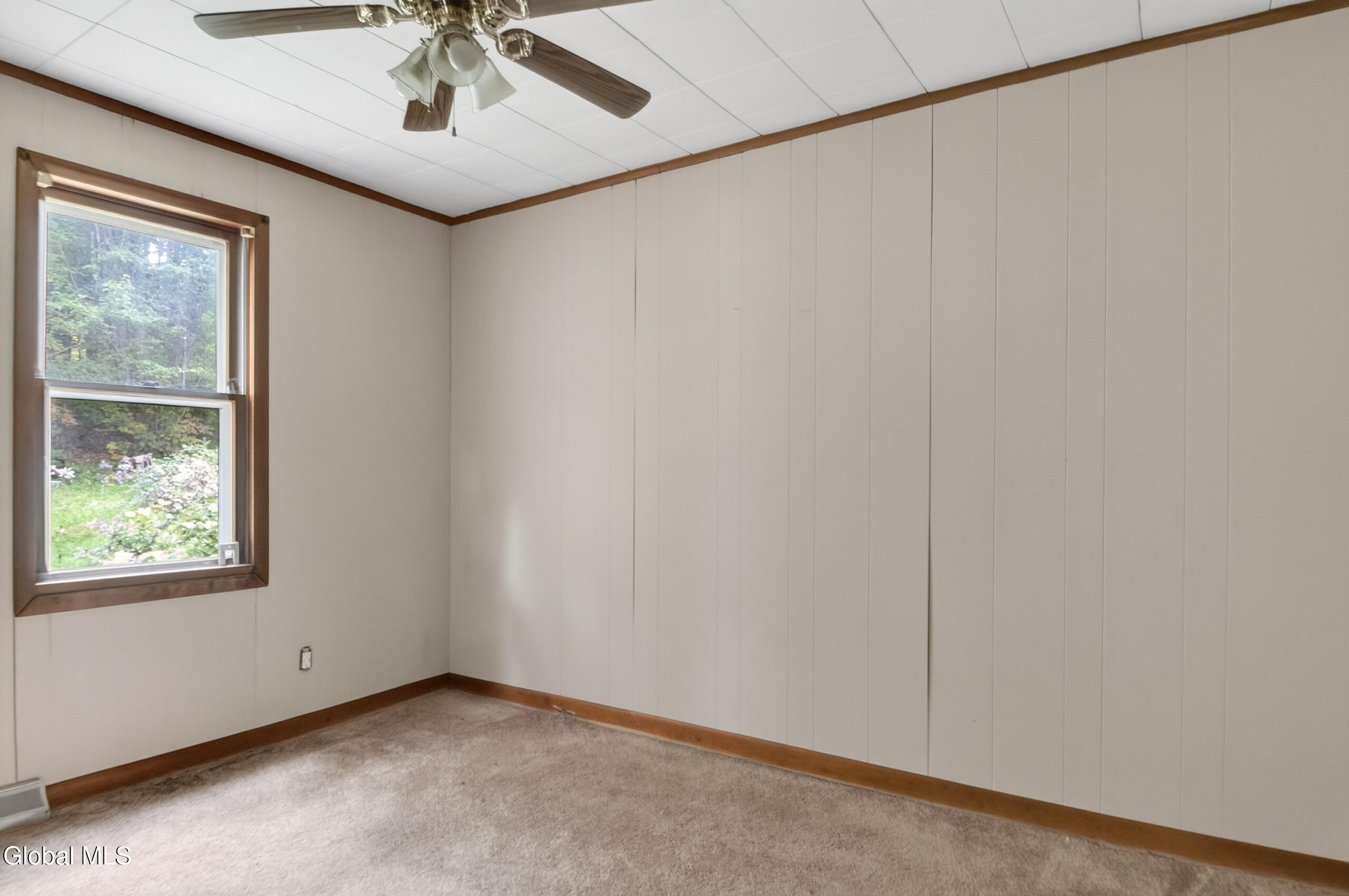 4858 New York 29 Johnstown NY 12095
