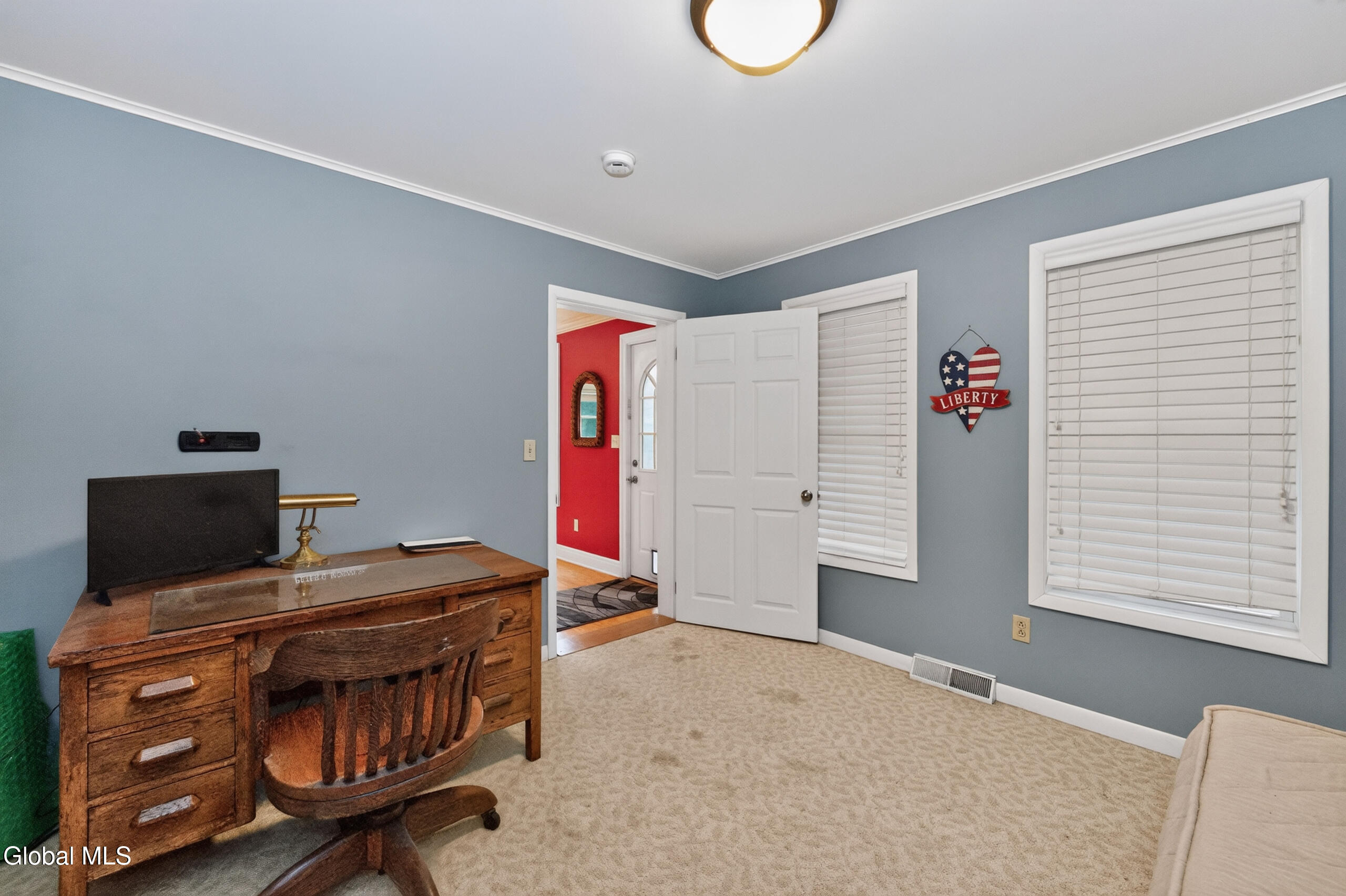 11 Haines Street Mayfield NY 12117