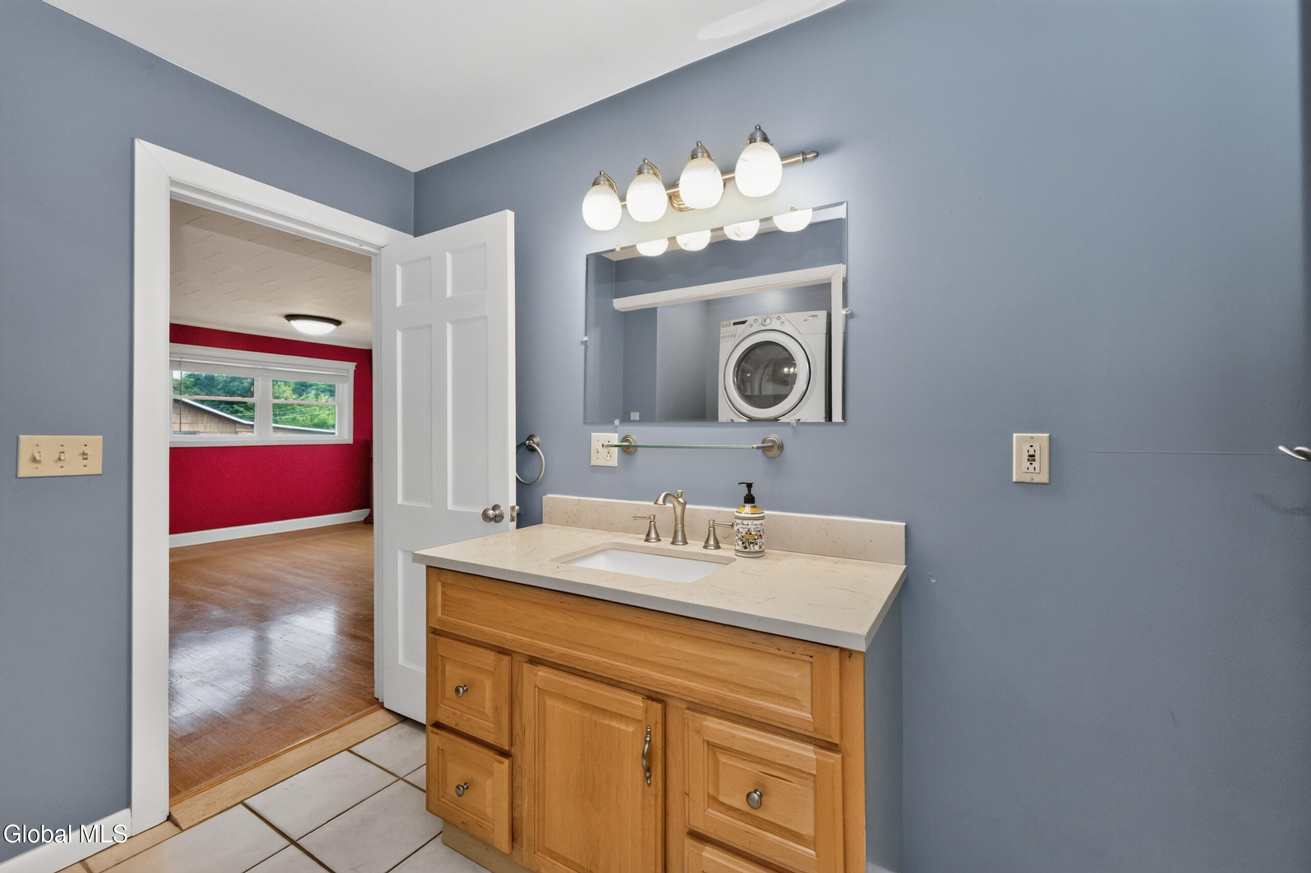 11 Haines Street Mayfield NY 12117