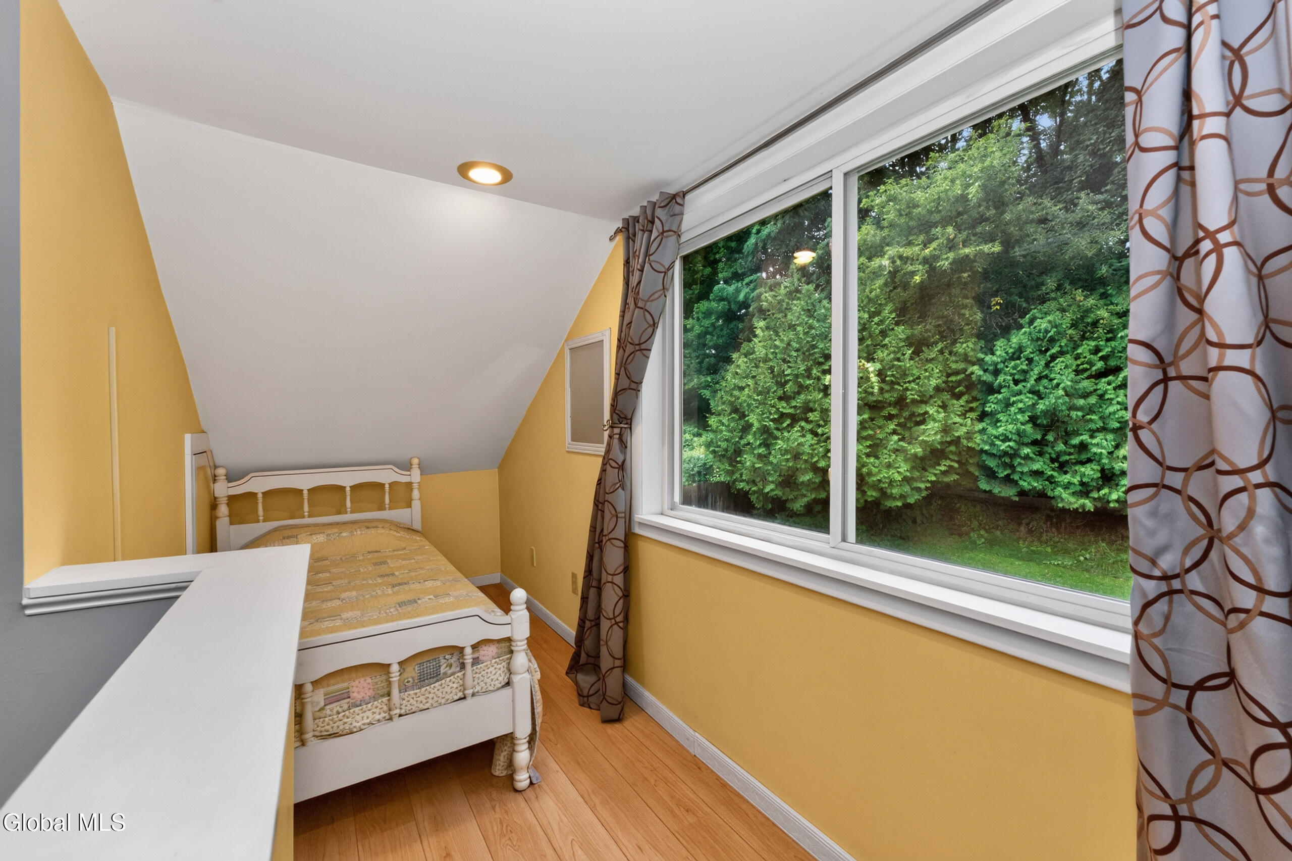 11 Haines Street Mayfield NY 12117