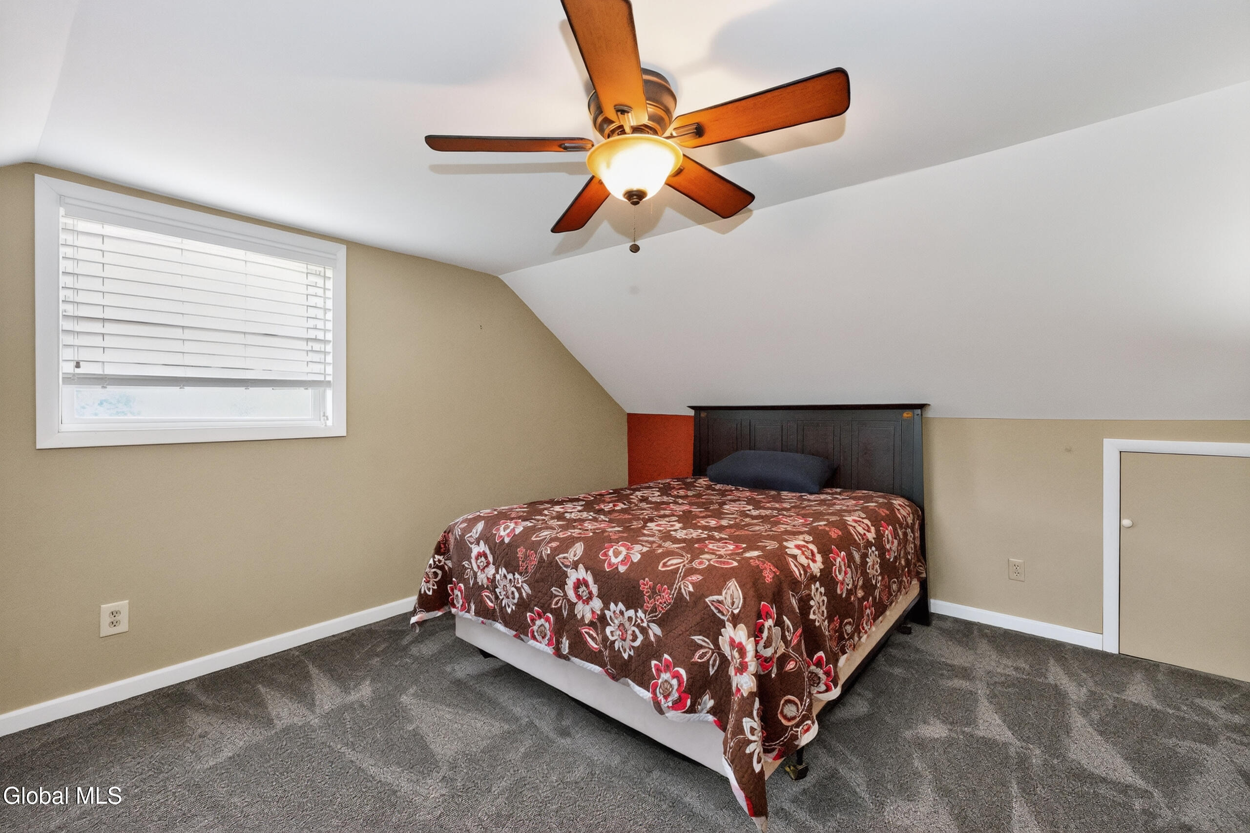 11 Haines Street Mayfield NY 12117