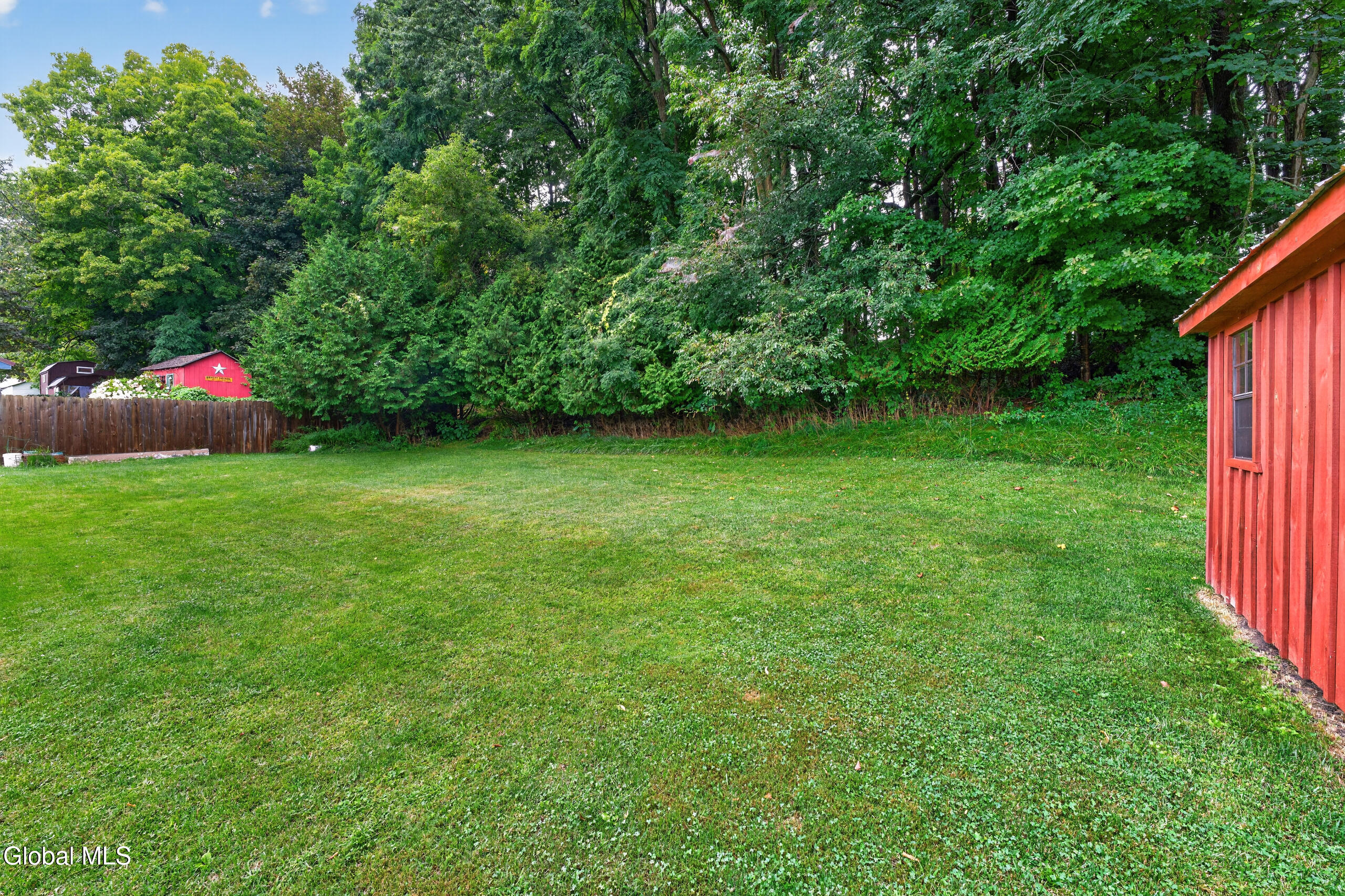 11 Haines Street Mayfield NY 12117