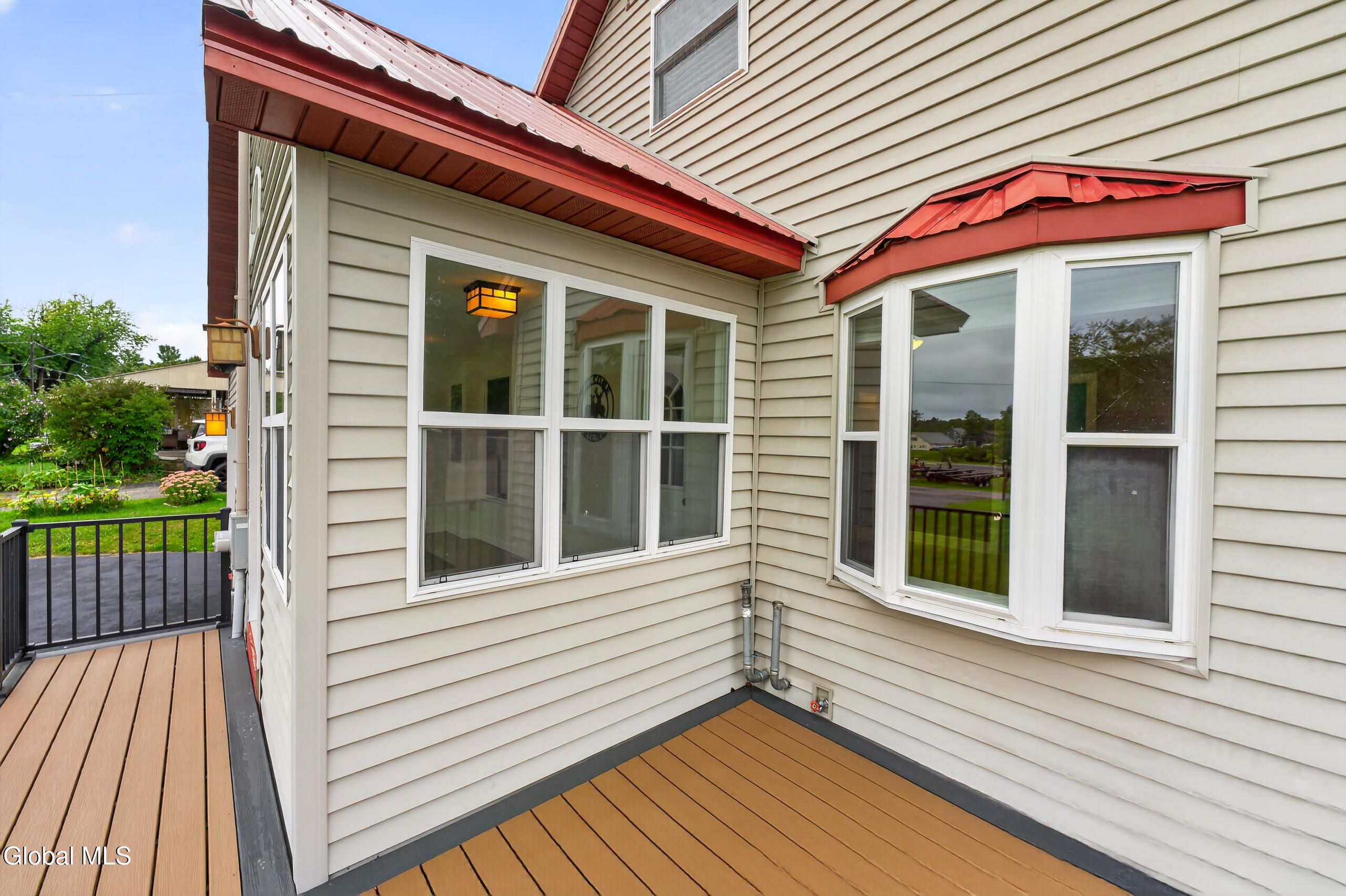 11 Haines Street Mayfield NY 12117