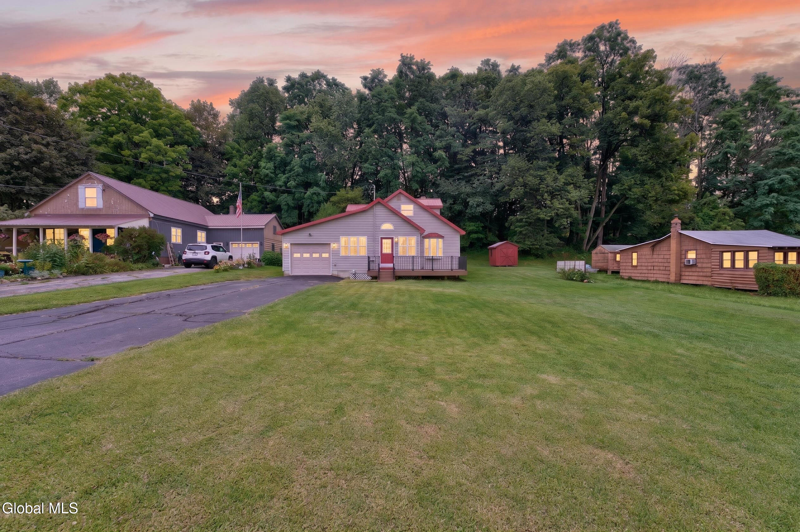 11 Haines Street Mayfield NY 12117