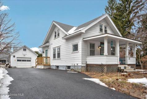 321 Kingsley Road Burnt Hills NY 12027