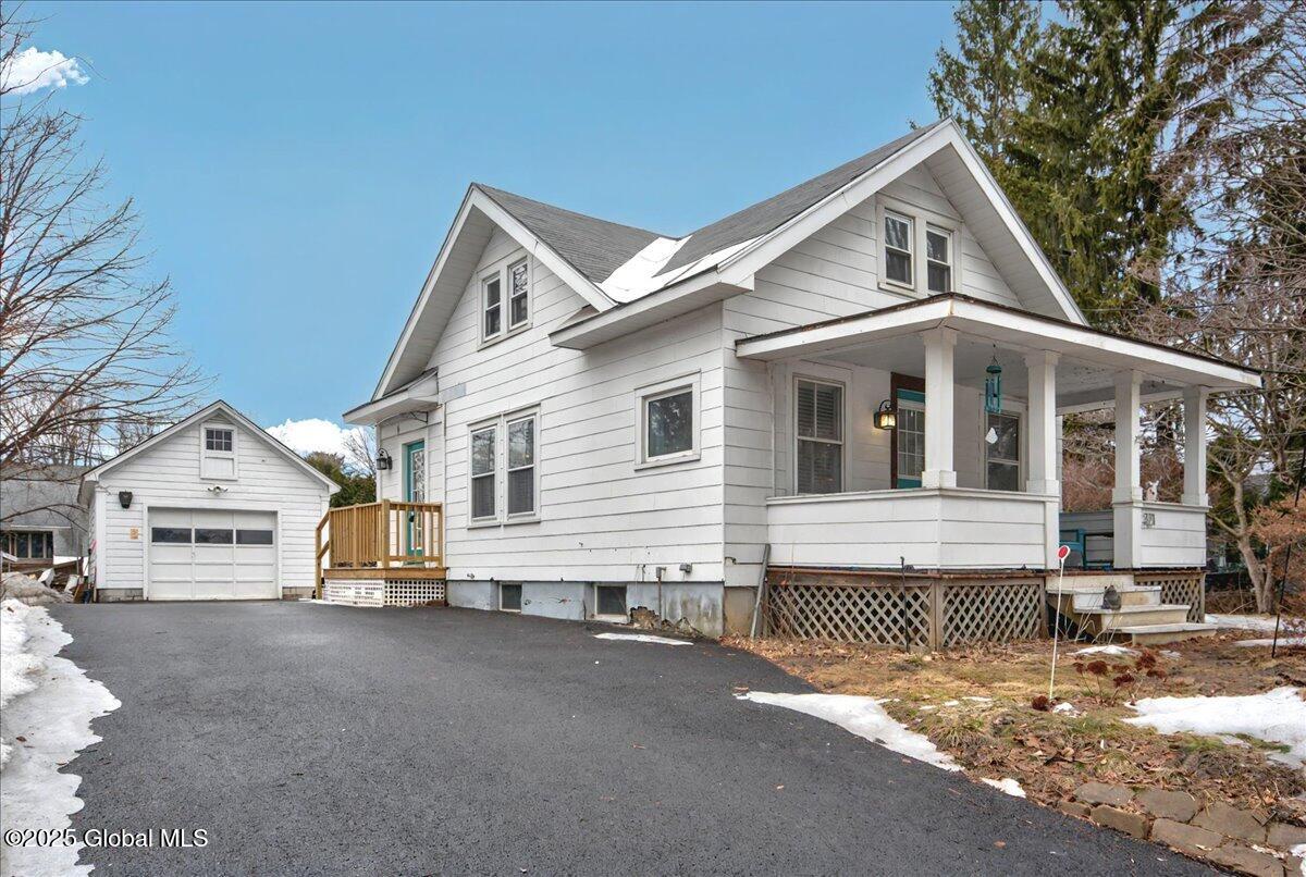 321 Kingsley Road Burnt Hills NY 12027