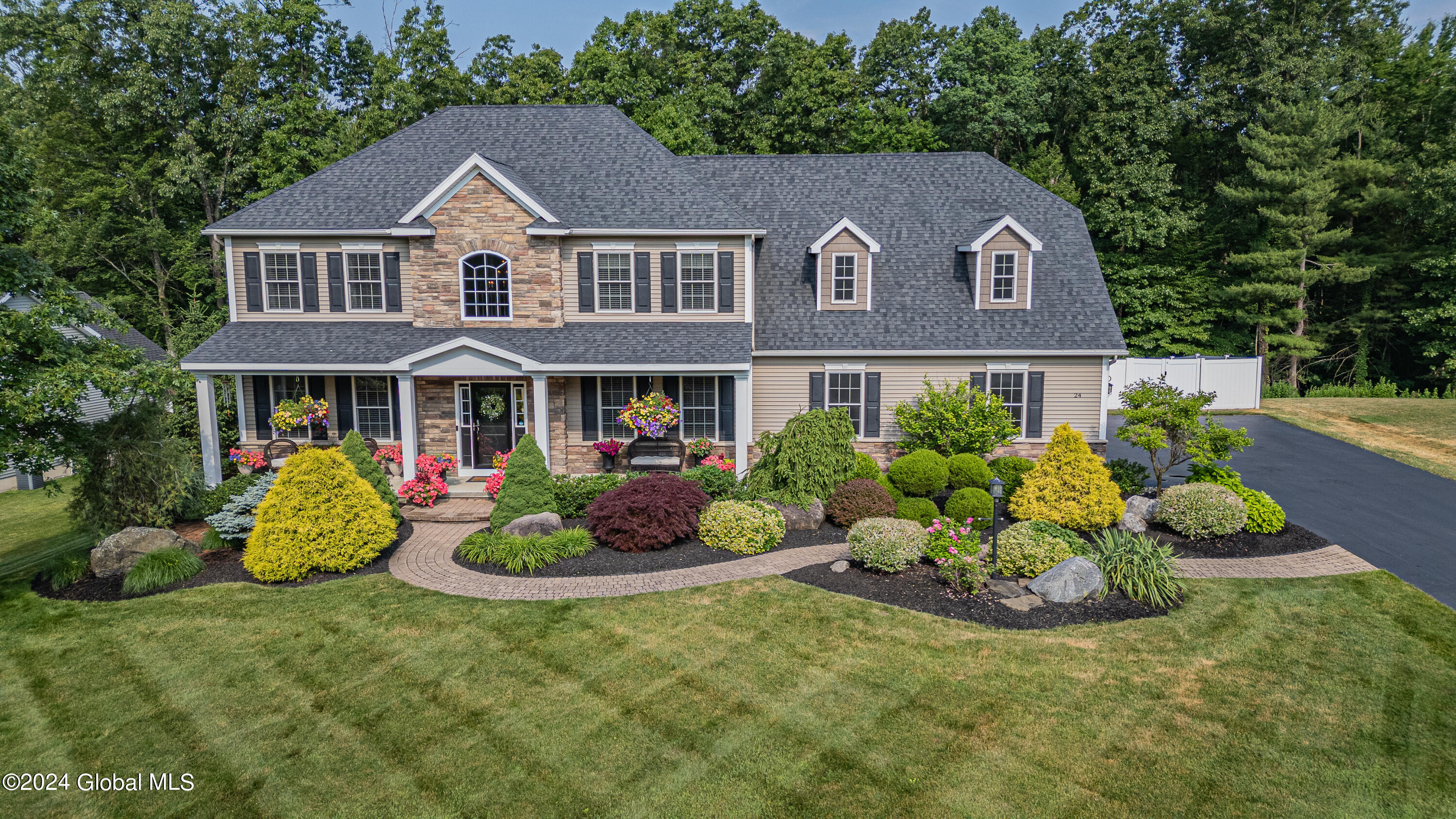 24 Stone Crest Drive Mechanicville NY 12118