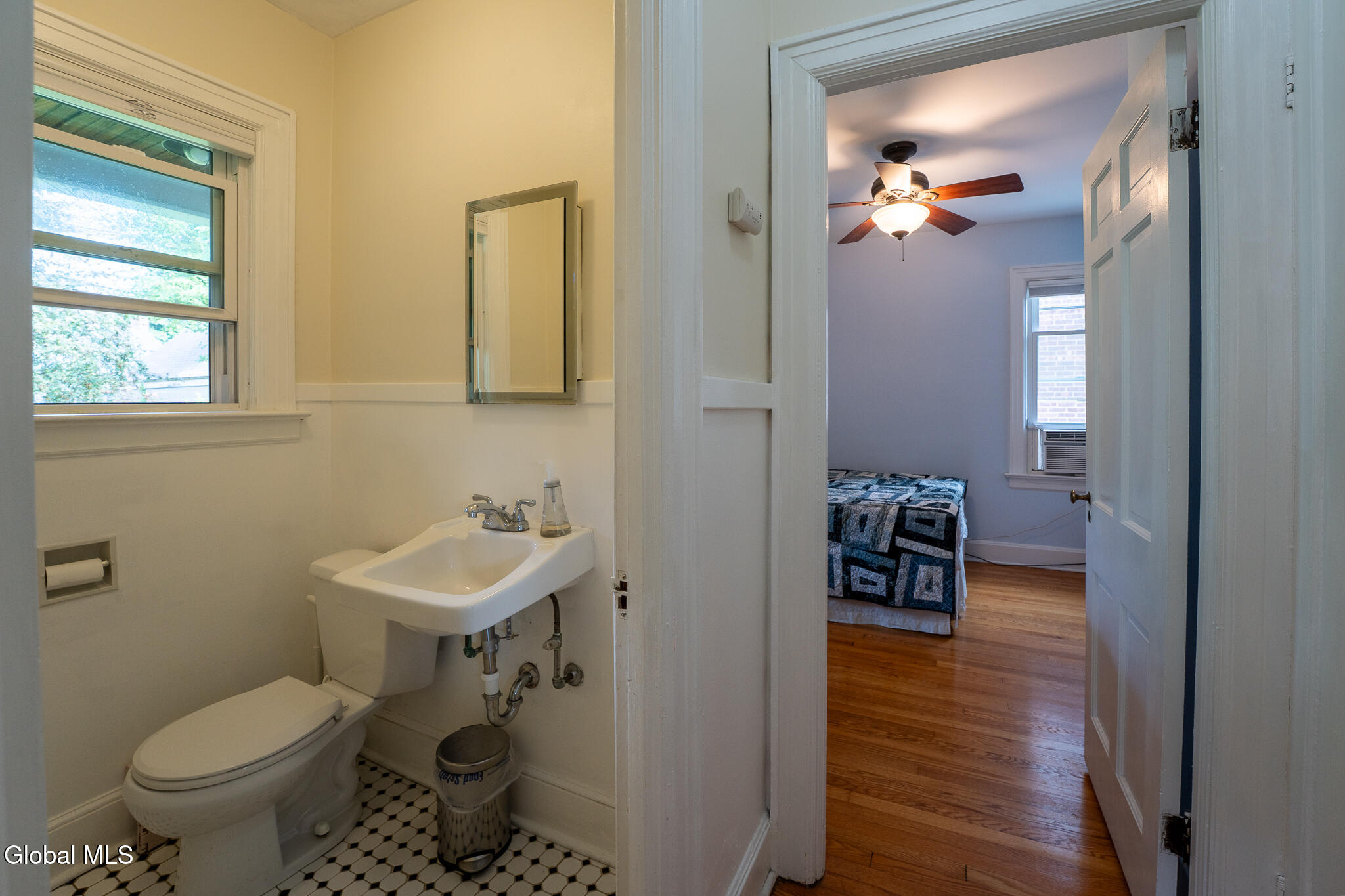 130 Fleetwood Avenue Albany NY 12209