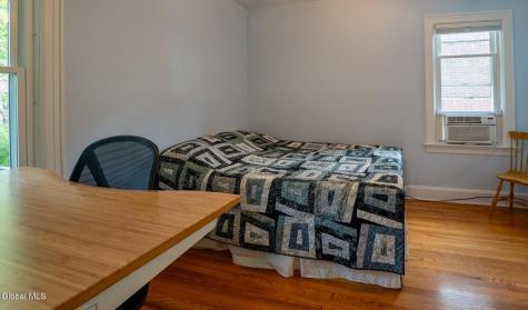 130 Fleetwood Avenue Albany NY 12209