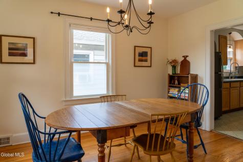 130 Fleetwood Avenue Albany NY 12209